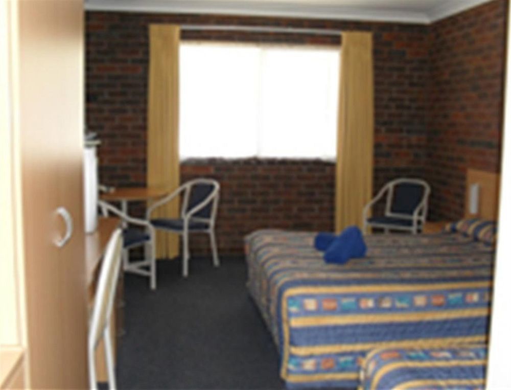 בורקה The Major Mitchell Motel מראה חיצוני תמונה